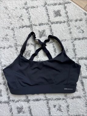 EWEDOOS BLACK SPORTS BRA